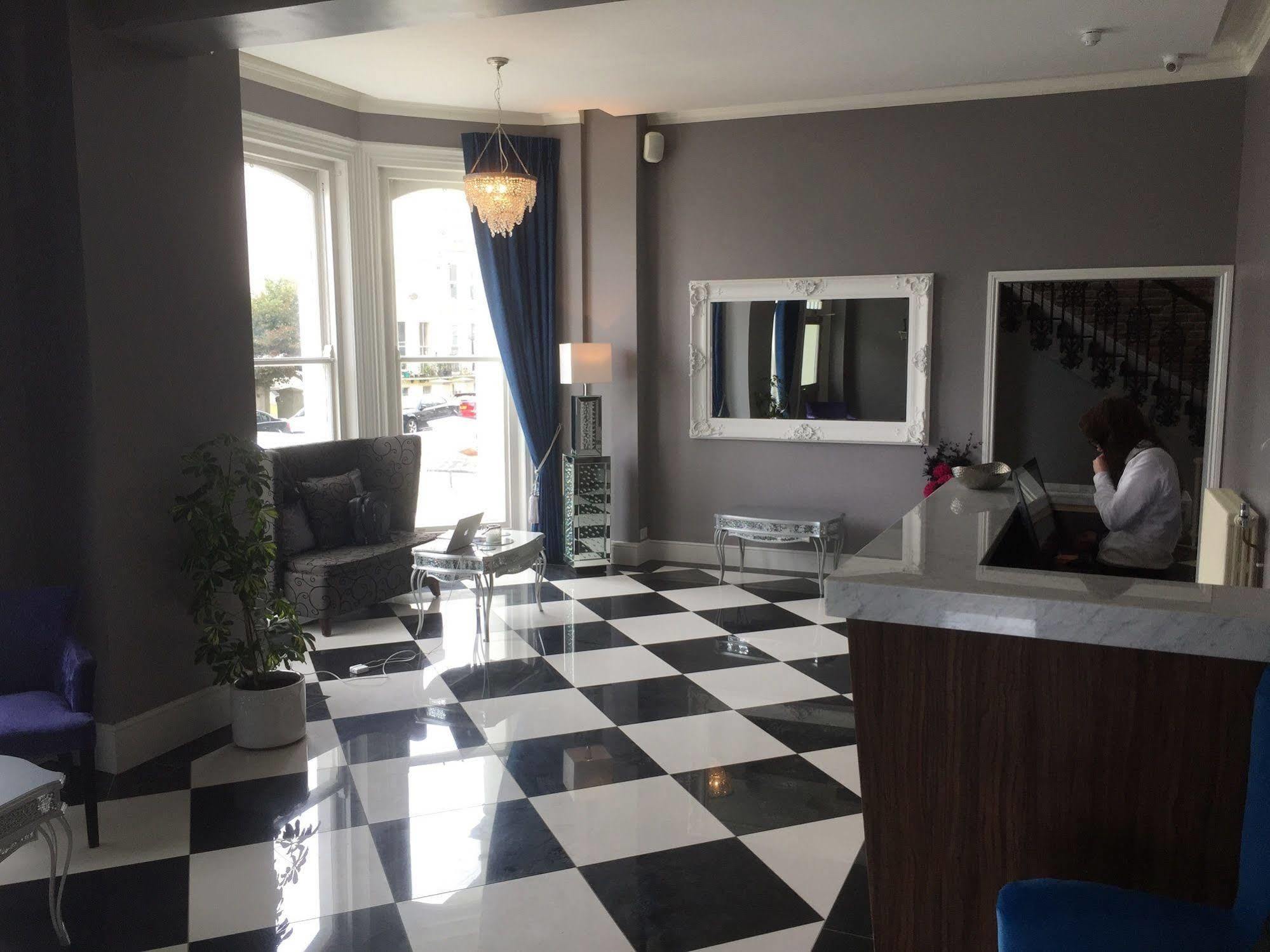 The View Hotel Folkestone, A Member Of Radisson Individuals Ngoại thất bức ảnh