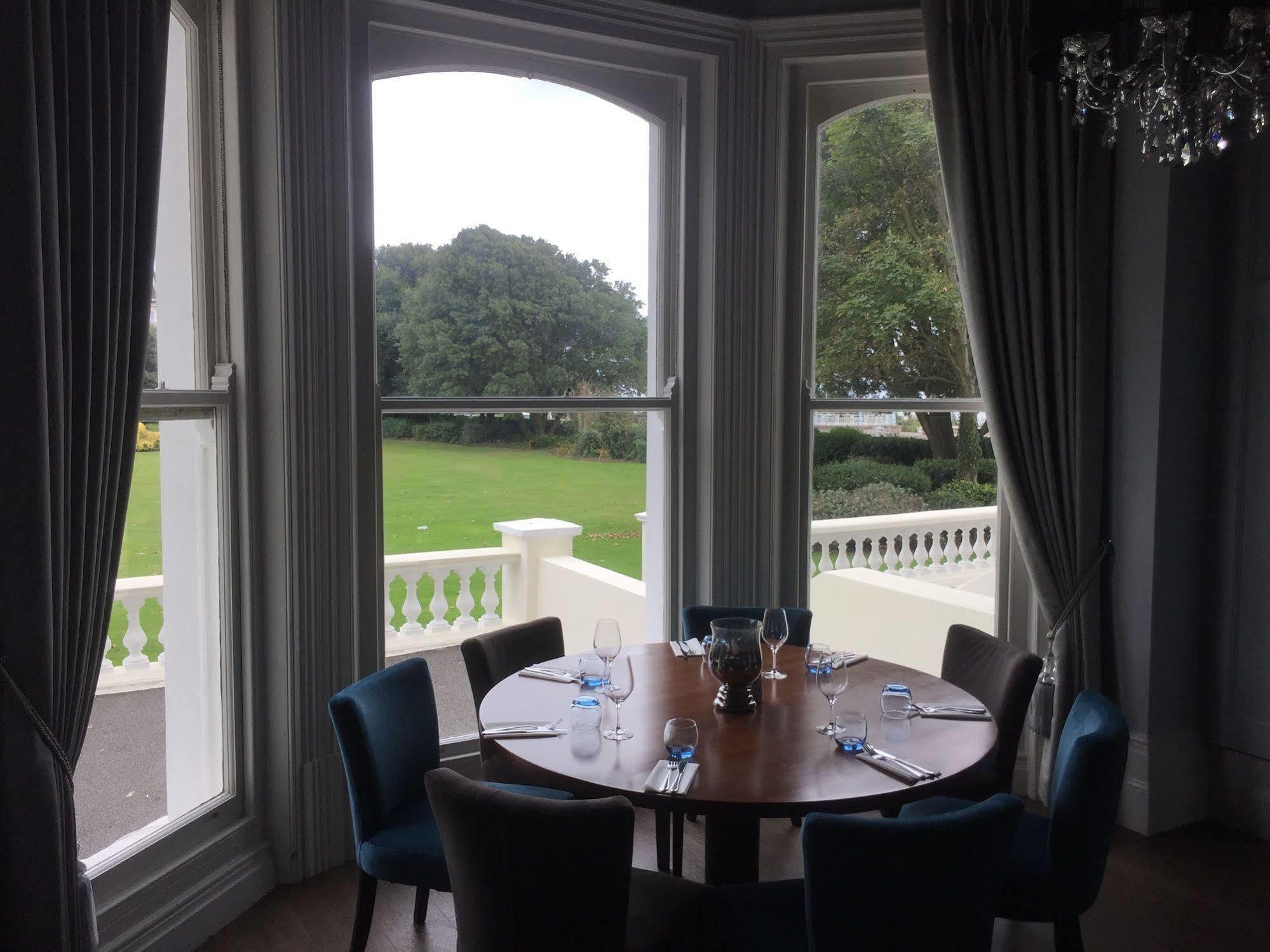 The View Hotel Folkestone, A Member Of Radisson Individuals Ngoại thất bức ảnh